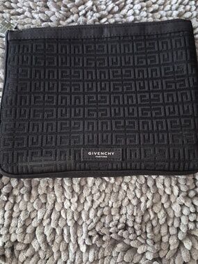 NWT Givenchy Black Textured Zip Pouch w/ Sheer Design [B4]